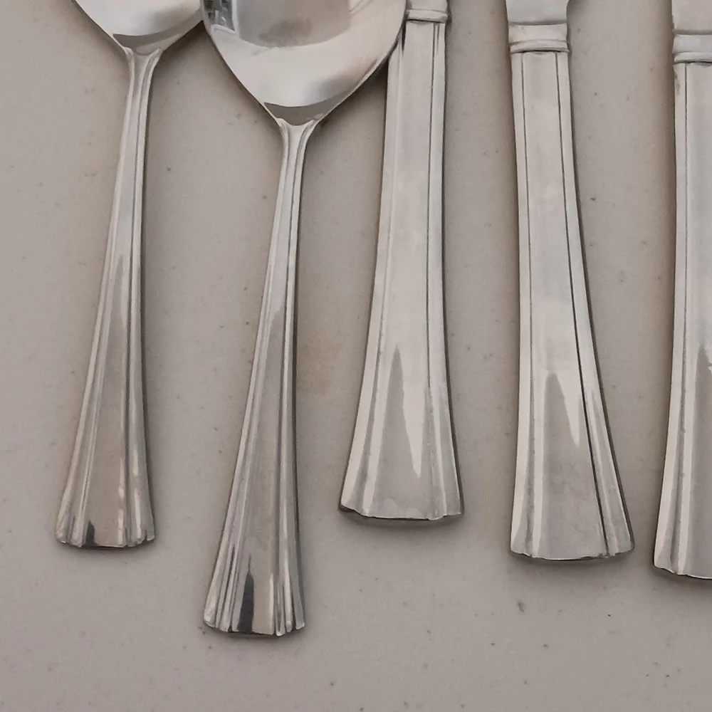 Reed & Barton Flatware BROOKSHIRE Stainless  Silverware Spoons Knive Replacement